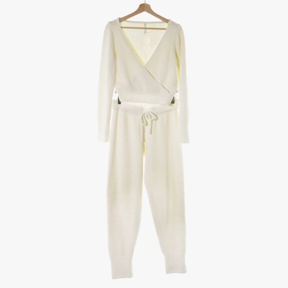 Anthropologie Daily Practice Ivory Fuzzy Teddy Bear Sweater Jogger Set Womens M - Picture 4 of 16